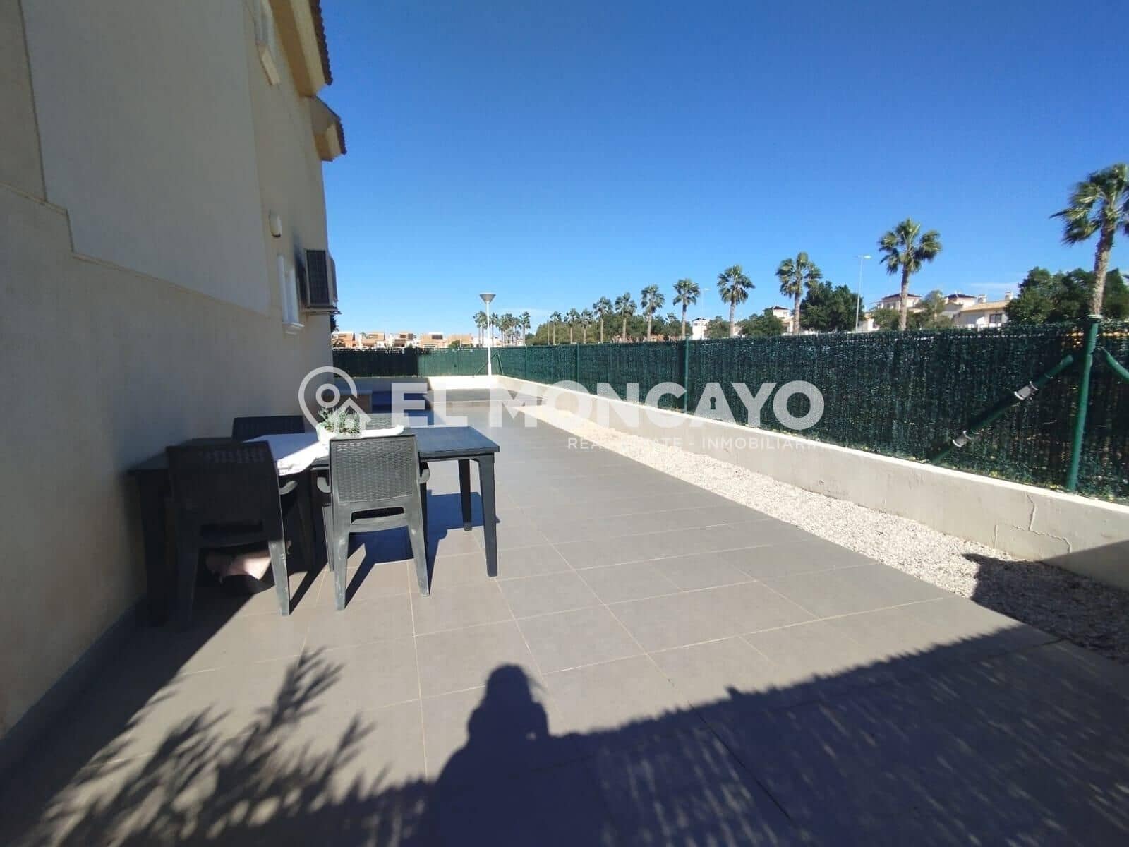 2 sovrum Bungalow till salu i Guardamar del Segura med pool - 175 000 € (Ref: 9574563)