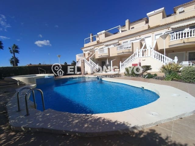 2 soverom Bungalow til salgs i Guardamar del Segura med svømmebasseng - € 175 000 (Ref: 9574563)