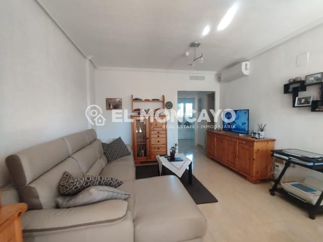 2 soveværelse Bungalow til salg i Guardamar del Segura med swimmingpool - € 175.000 (Ref: 9574563)