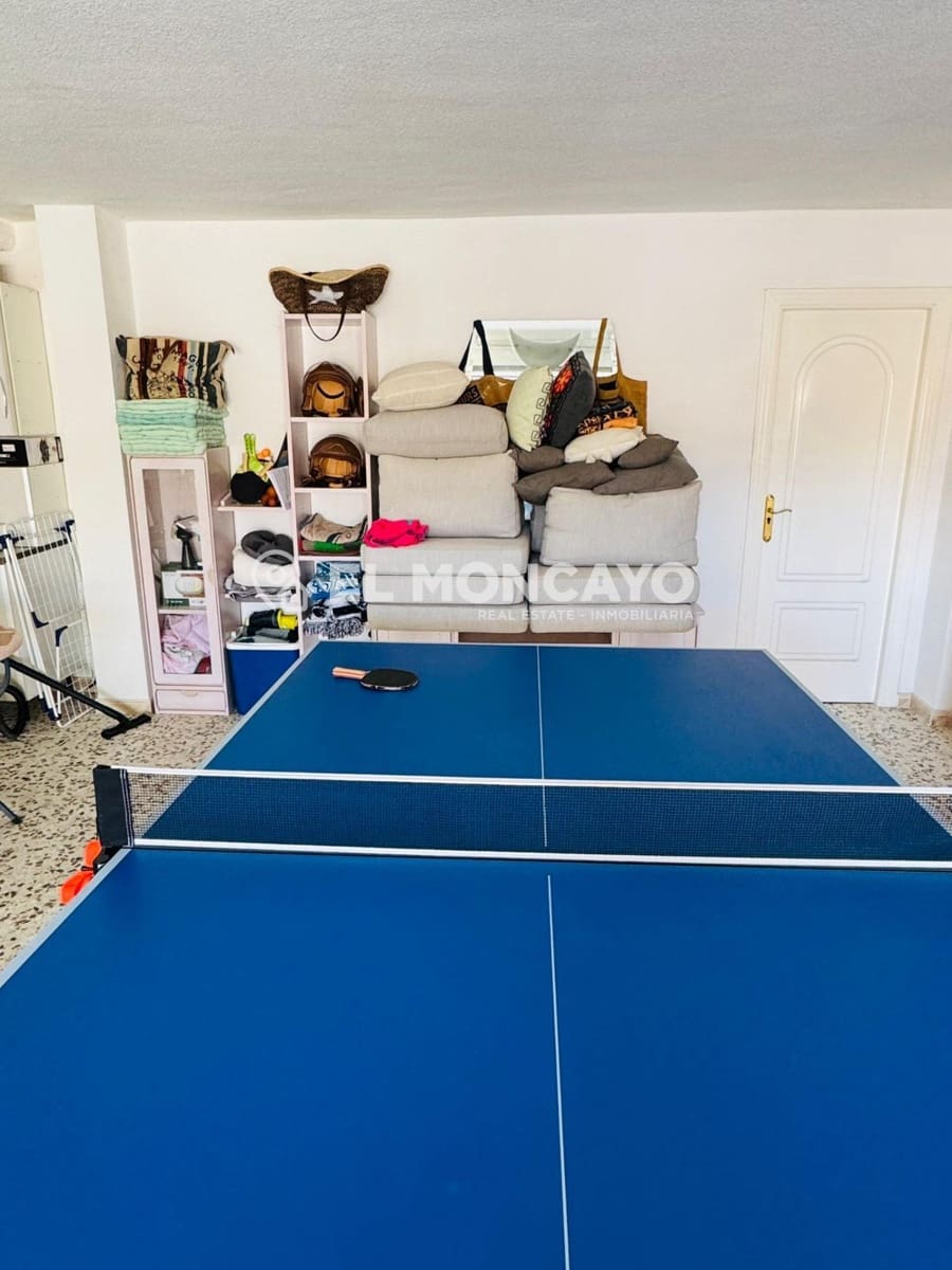 3 makuuhuone Rivitalo myytävänä paikassa Dona Pepa mukana uima-altaan 
autotalli - 259 000 € (Ref: 9583467)