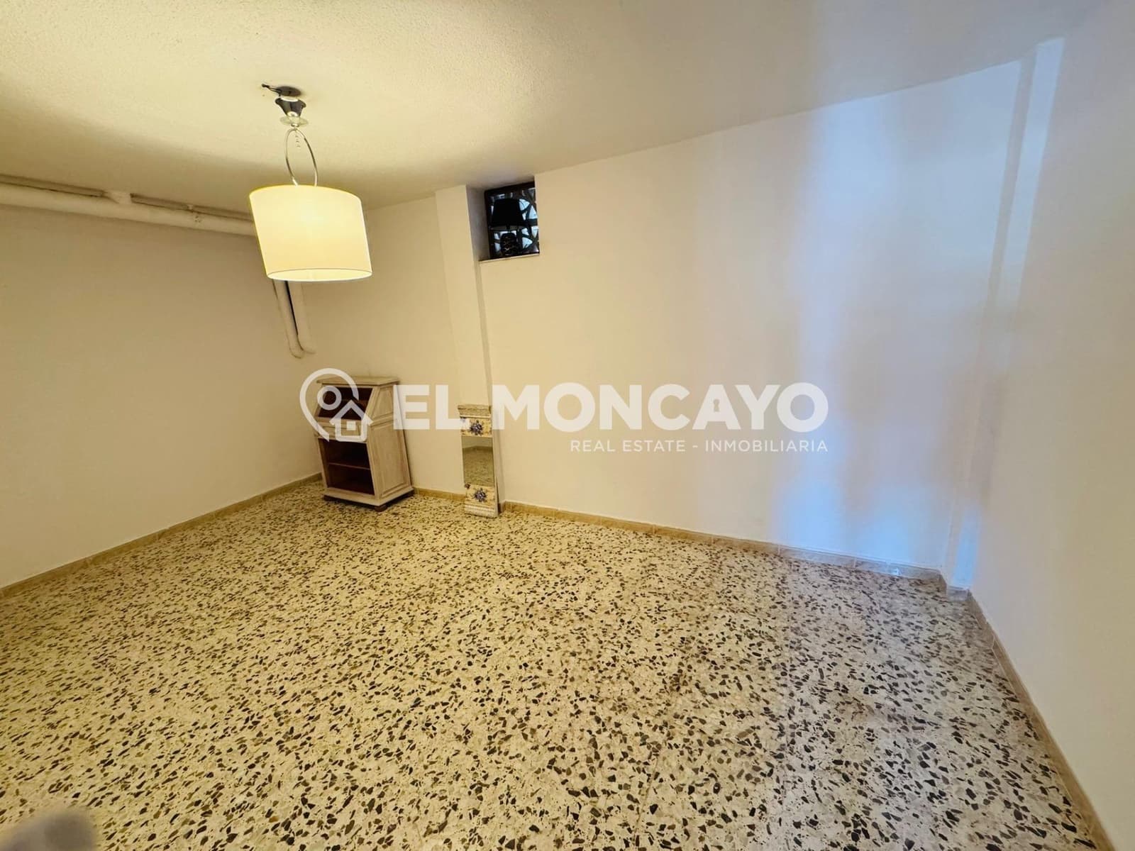 3 makuuhuone Rivitalo myytävänä paikassa Dona Pepa mukana uima-altaan 
autotalli - 259 000 € (Ref: 9583467)