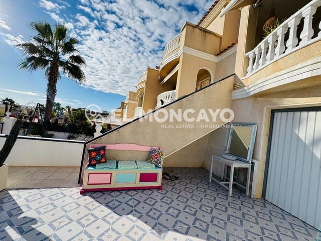 3 makuuhuone Rivitalo myytävänä paikassa Doña Pepa, Rojales mukana uima-altaan 
autotalli - 259 000 € (Ref: 9583467)