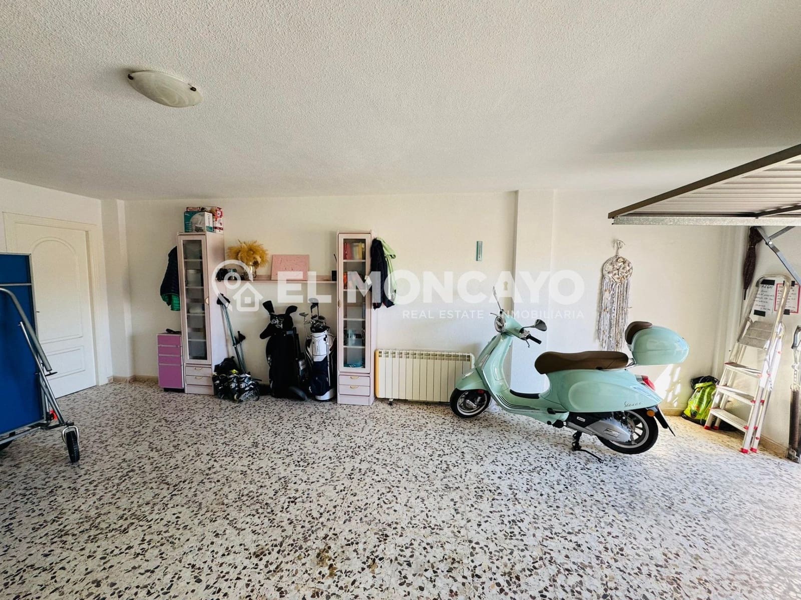 3 makuuhuone Rivitalo myytävänä paikassa Dona Pepa mukana uima-altaan 
autotalli - 259 000 € (Ref: 9583467)