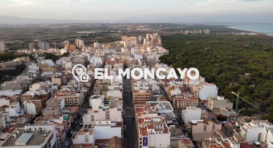 3 sovrum Radhus till salu i Guardamar del Segura med pool garage - 287 000 € (Ref: 9583468)