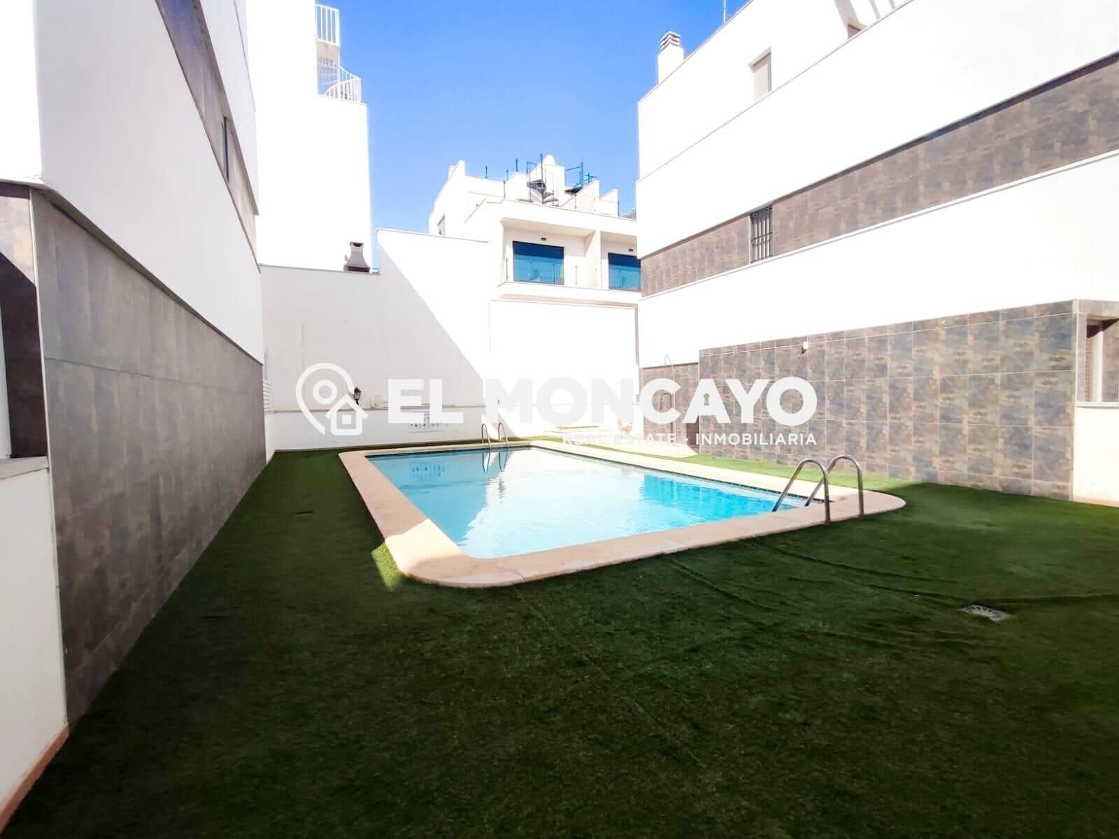 3 sovrum Radhus till salu i Guardamar del Segura med pool garage - 287 000 € (Ref: 9583468)