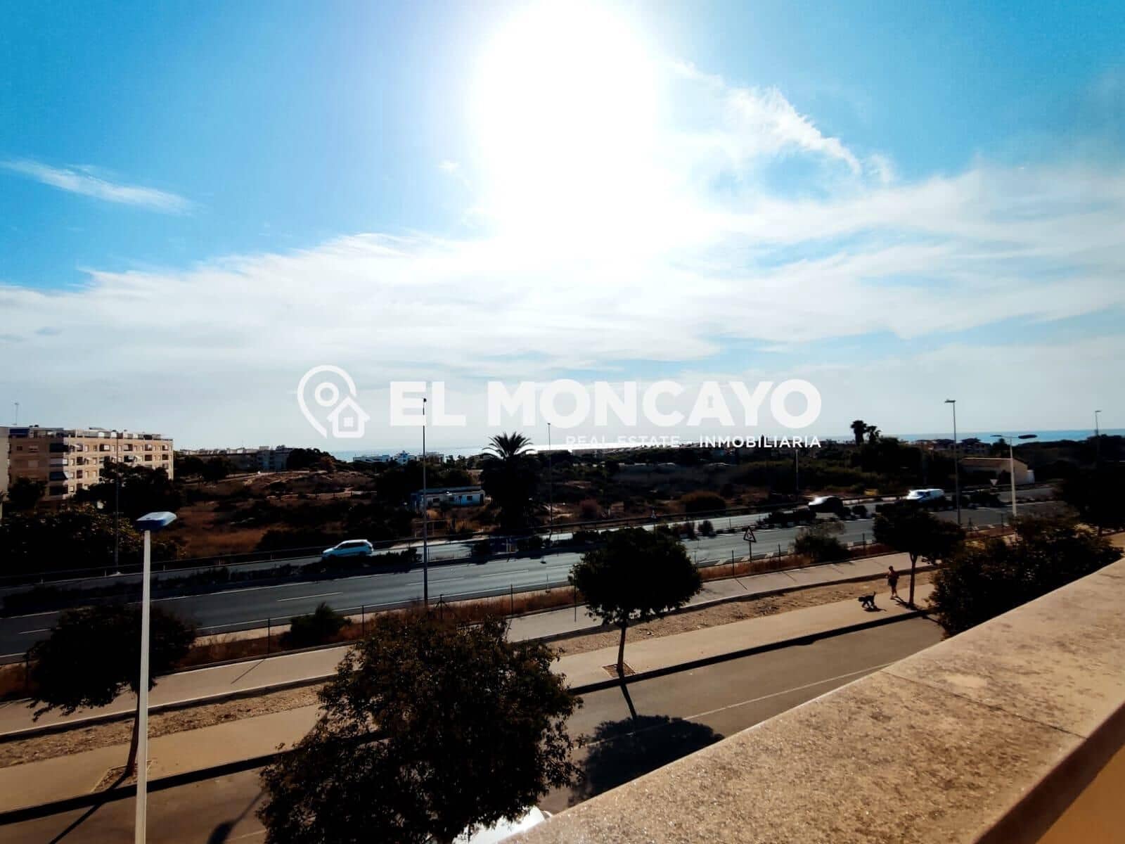 3 sovrum Radhus till salu i Guardamar del Segura med pool garage - 287 000 € (Ref: 9583468)