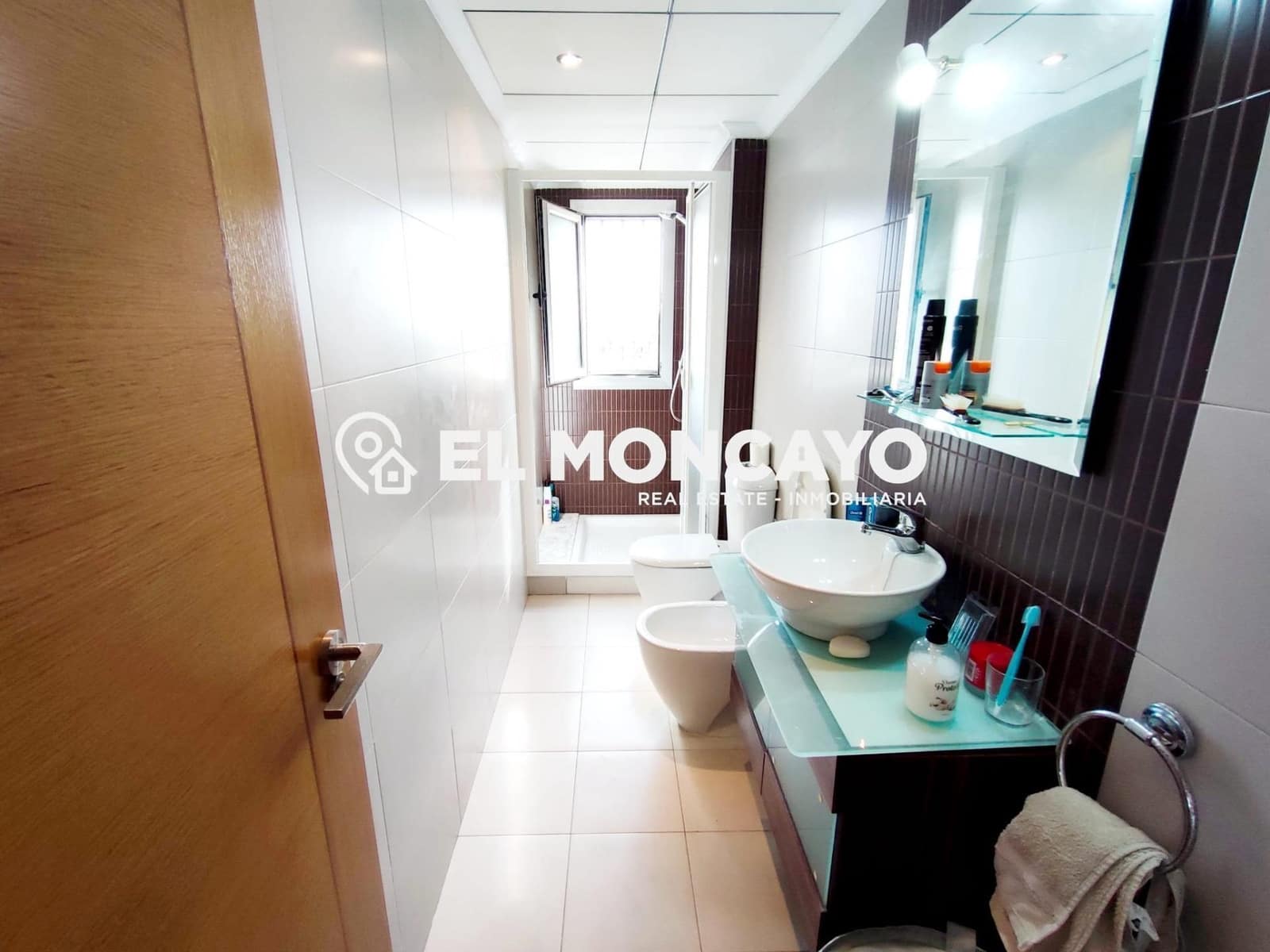 3 sovrum Radhus till salu i Guardamar del Segura med pool garage - 287 000 € (Ref: 9583468)