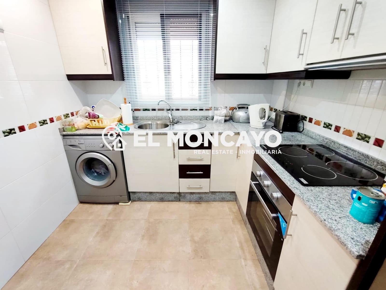 3 sovrum Radhus till salu i Guardamar del Segura med pool garage - 287 000 € (Ref: 9583468)