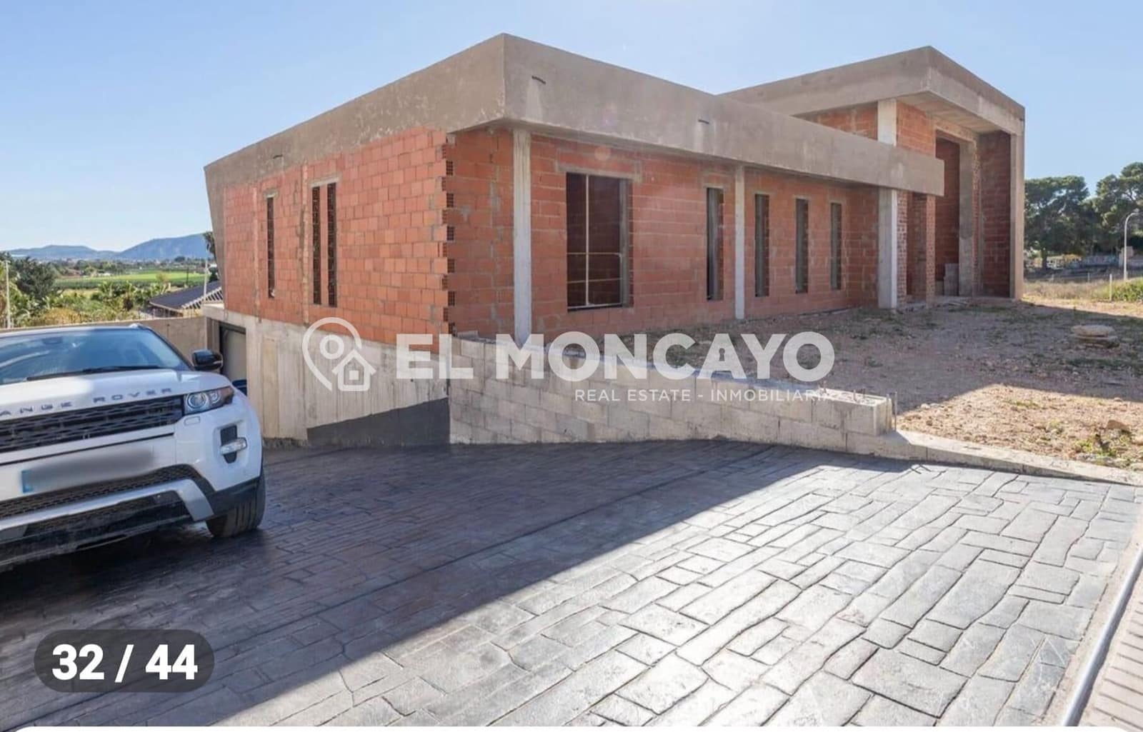 Chalet de 4 habitaciones en Orihuela en venta con garaje - 439.900 € (Ref: 9586366)