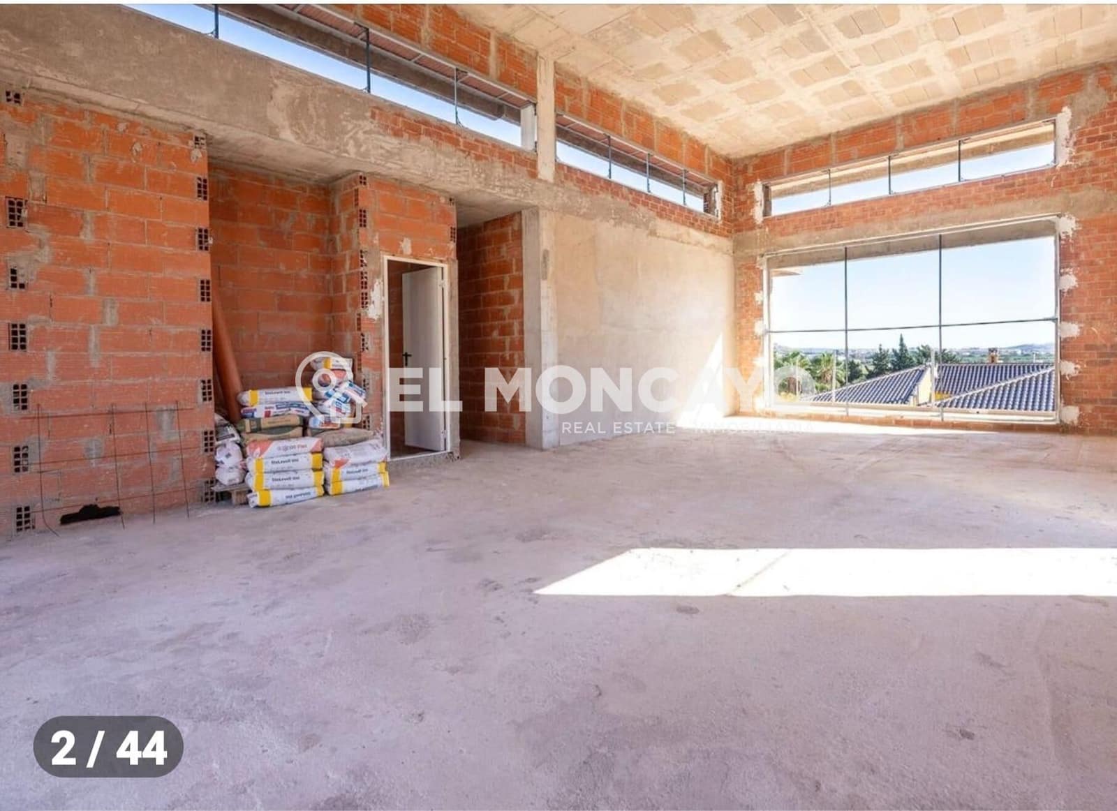 Chalet de 4 habitaciones en Orihuela en venta con garaje - 439.900 € (Ref: 9586366)