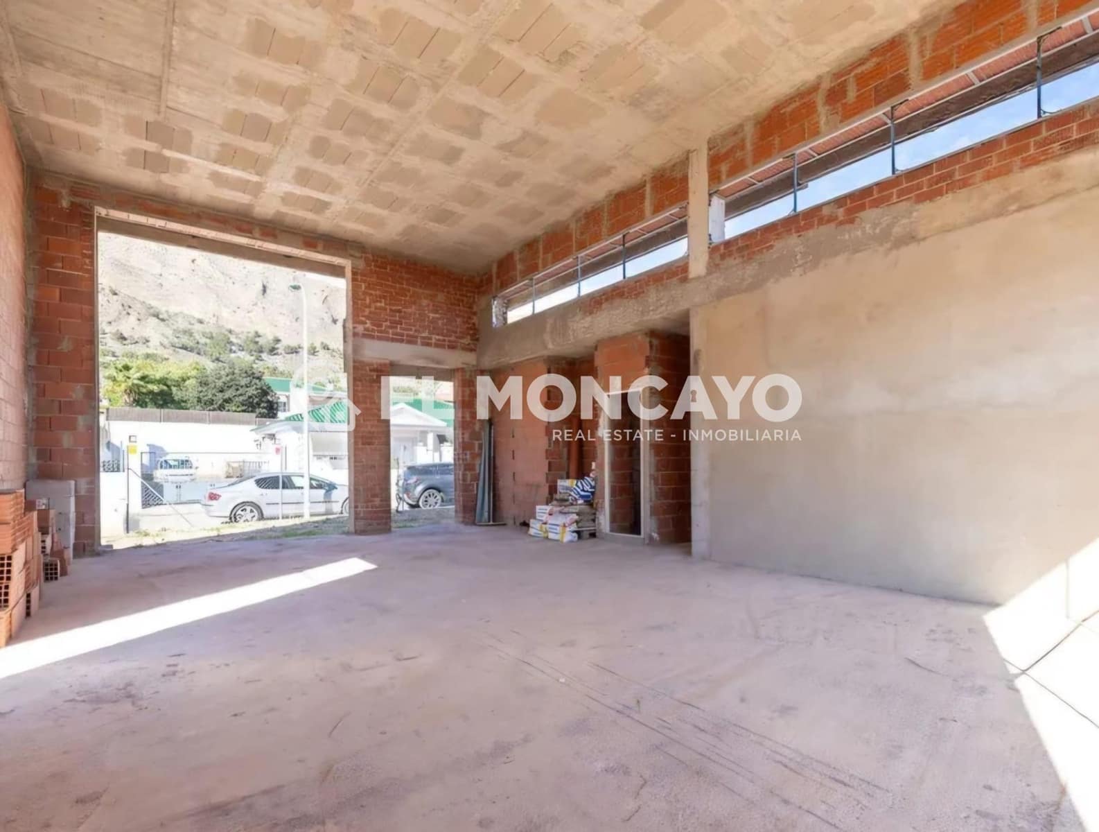 Chalet de 4 habitaciones en Orihuela en venta con garaje - 439.900 € (Ref: 9586366)