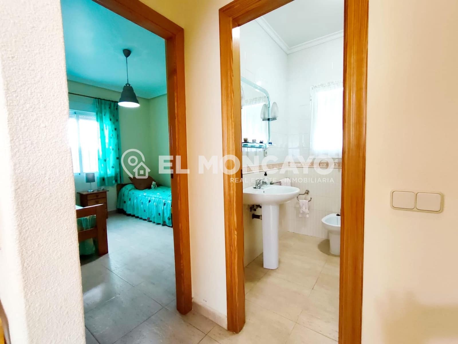 2 bedroom Finca/Country House for sale in Rojales with garage - € 255,000 (Ref: 9586367)