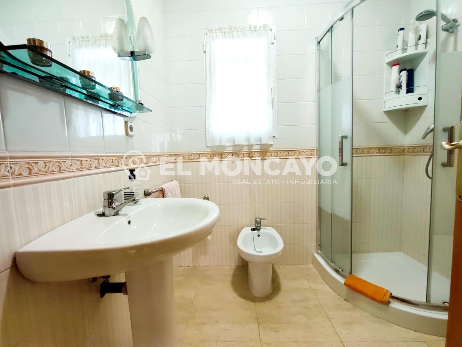 2 bedroom Finca/Country House for sale in Rojales with garage - € 255,000 (Ref: 9586367)