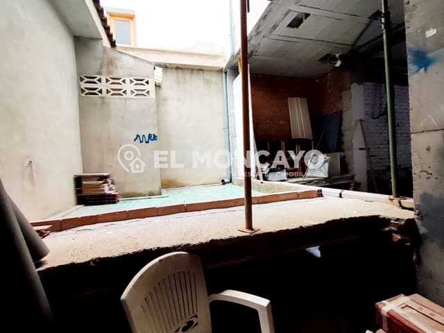 Commerciale in vendita in Guardamar del Segura con garage - 190.000 € (Rif: 9591185)