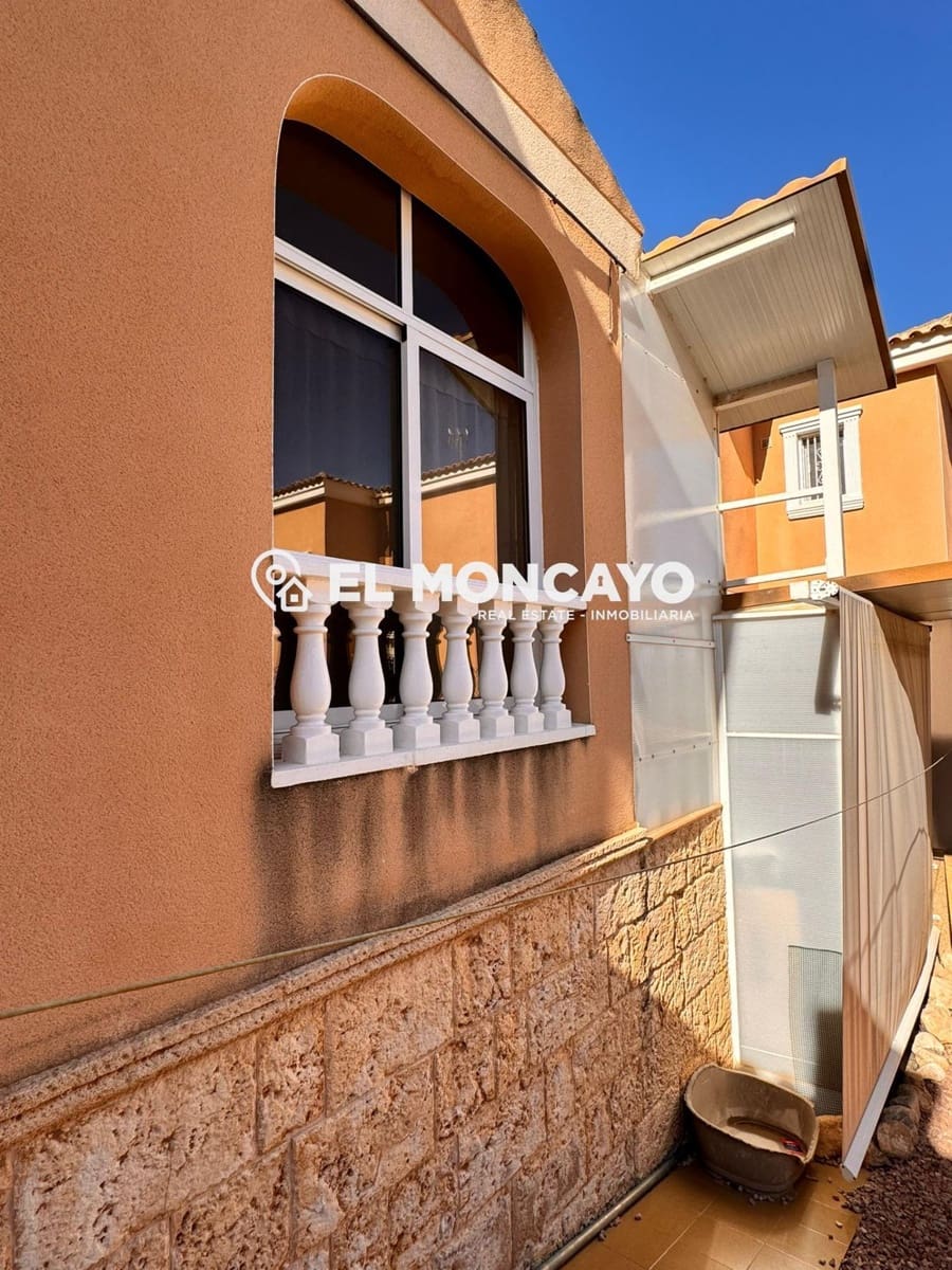 Chalet de 4 habitaciones en Cox en venta con piscina - 270.000 € (Ref: 9604913)