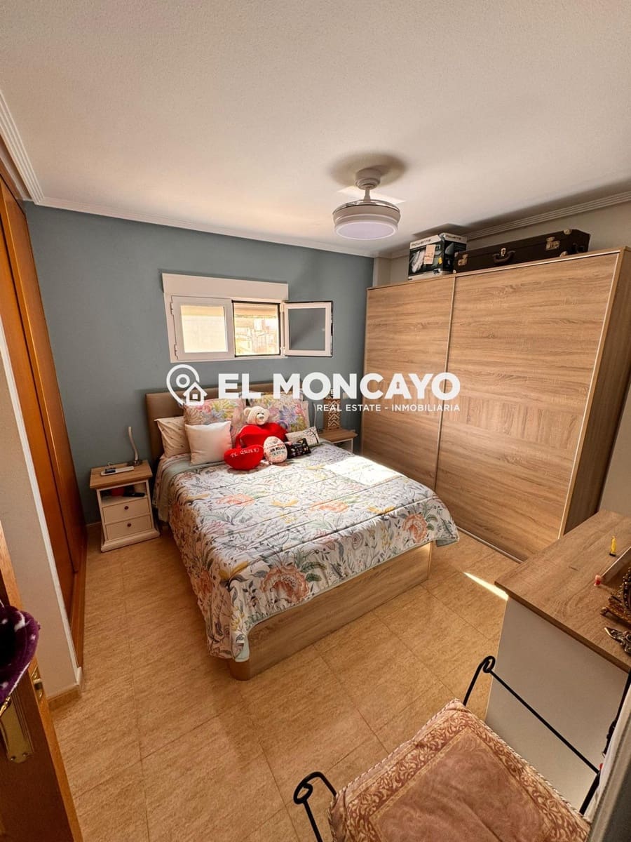 Chalet de 4 habitaciones en Cox en venta con piscina - 270.000 € (Ref: 9604913)