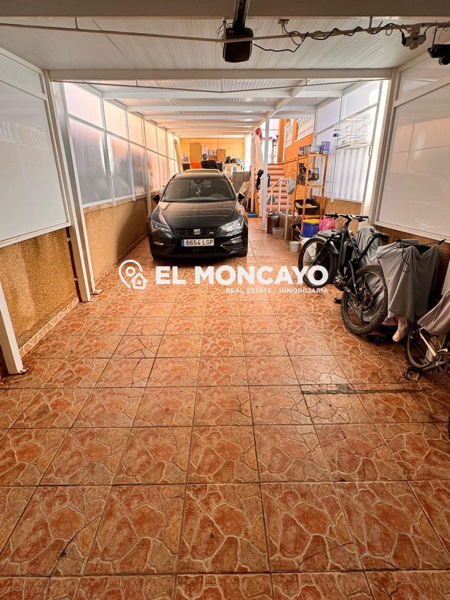 Chalet de 4 habitaciones en Cox en venta con piscina - 270.000 € (Ref: 9604913)