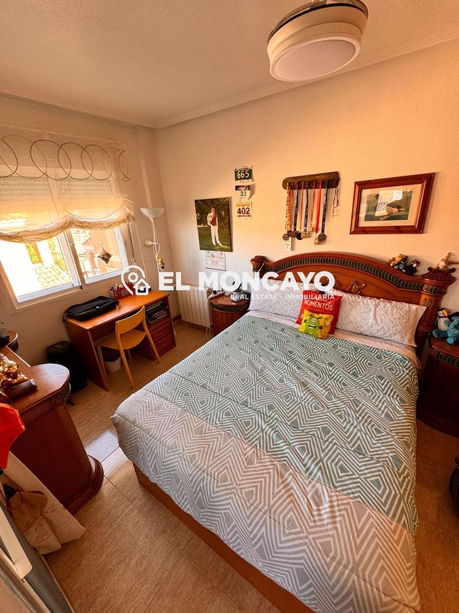 Chalet de 4 habitaciones en Cox en venta con piscina - 270.000 € (Ref: 9604913)