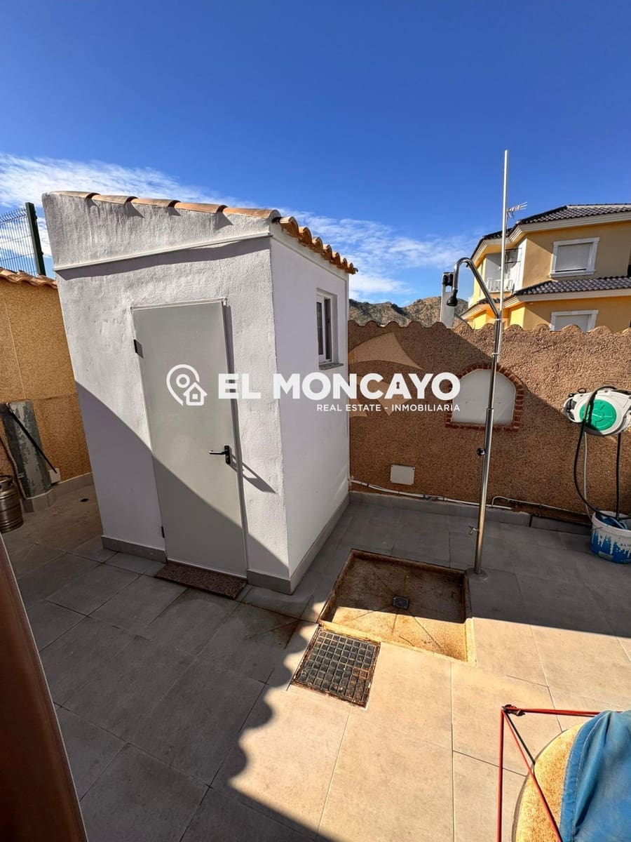 Chalet de 4 habitaciones en Cox en venta con piscina - 270.000 € (Ref: 9604913)