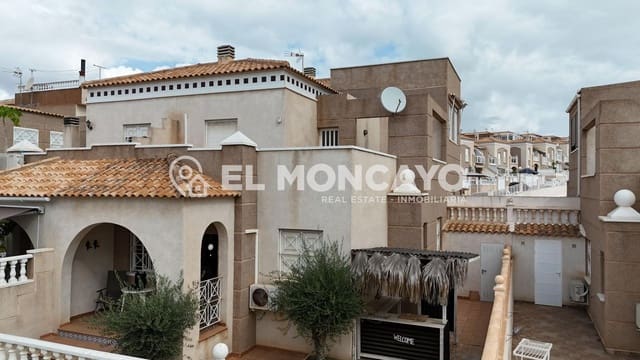 3 bedroom Villa for sale in Parque de las Naciones, Torrevieja with pool - € 260,000 (Ref: 9611462)