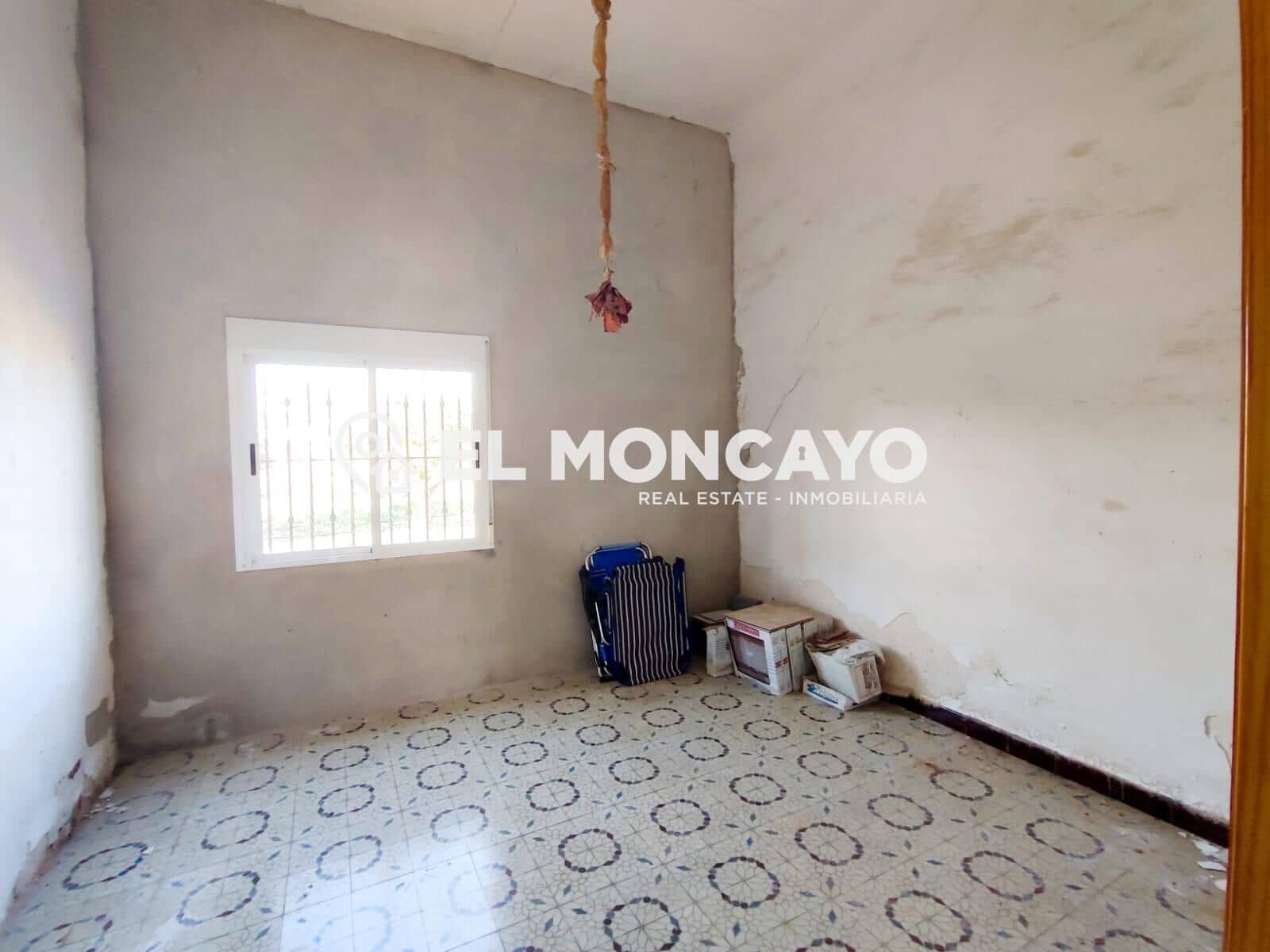 3 makuuhuone Maalaistalo myytävänä paikassa Las Bayas mukana 
autotalli - 389 000 € (Ref: 9615360)