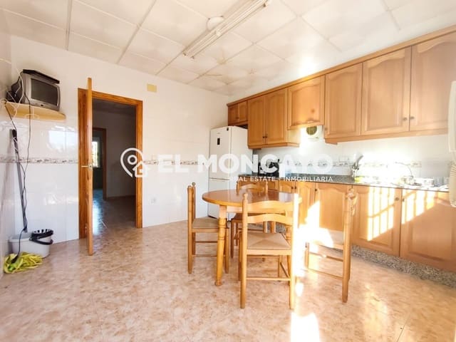 3 makuuhuone Maalaistalo myytävänä paikassa Las Bayas, Elche / Elx mukana 
autotalli - 389 000 € (Ref: 9615360)