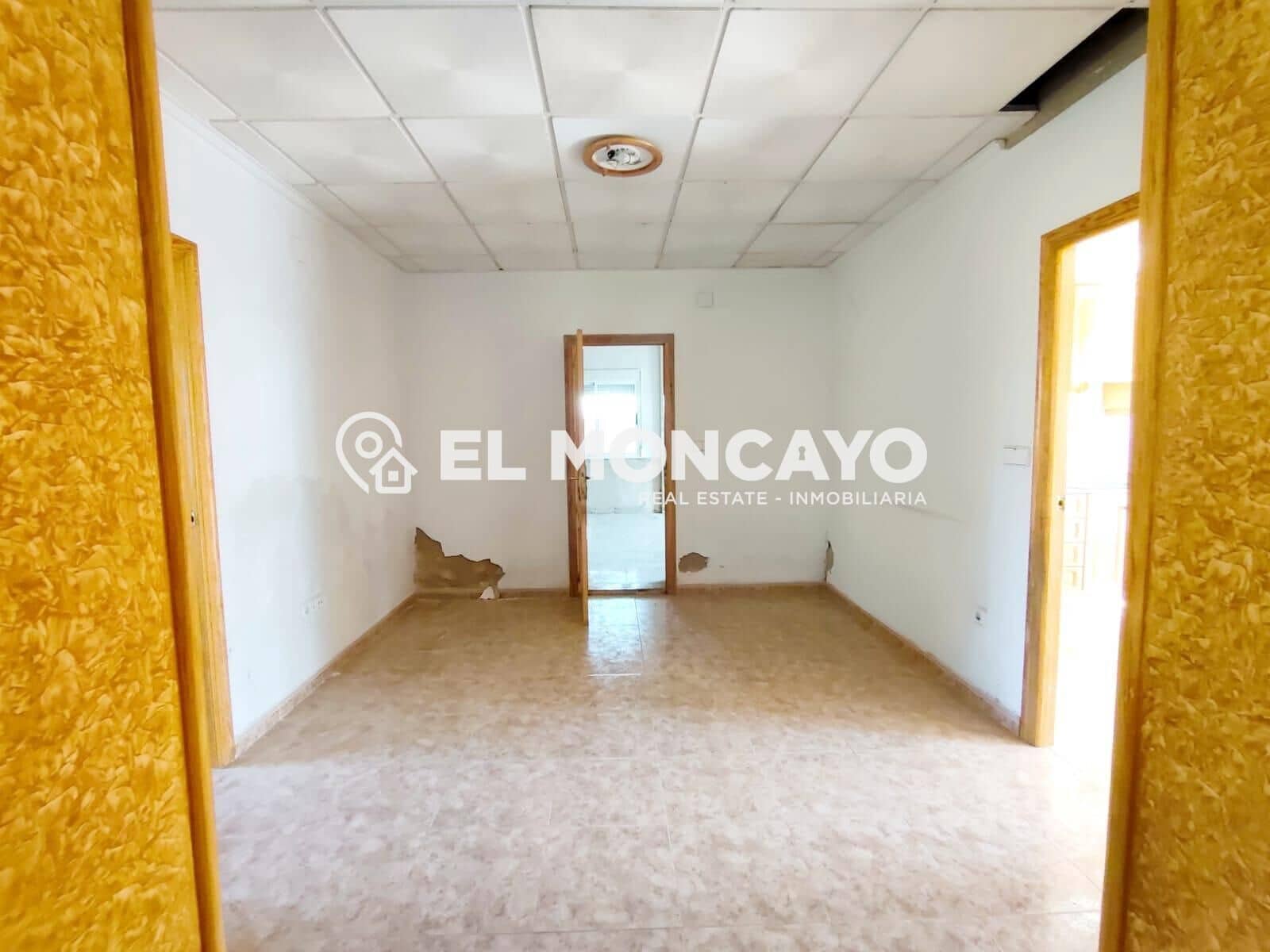 3 makuuhuone Maalaistalo myytävänä paikassa Las Bayas mukana 
autotalli - 389 000 € (Ref: 9615360)