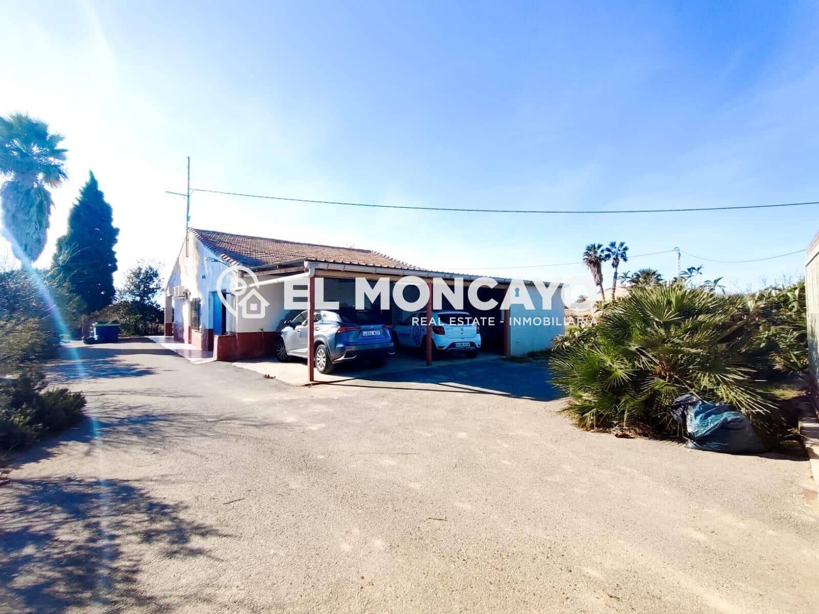 3 makuuhuone Maalaistalo myytävänä paikassa Las Bayas mukana 
autotalli - 389 000 € (Ref: 9615360)