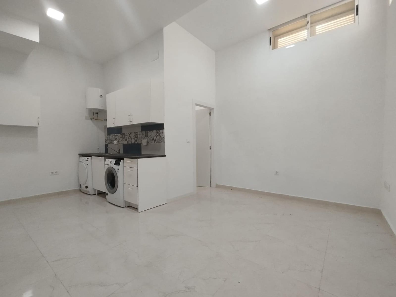 3 bedroom Semi-detached Villa for sale in Guardamar del Segura - € 370,000 (Ref: 9619152)