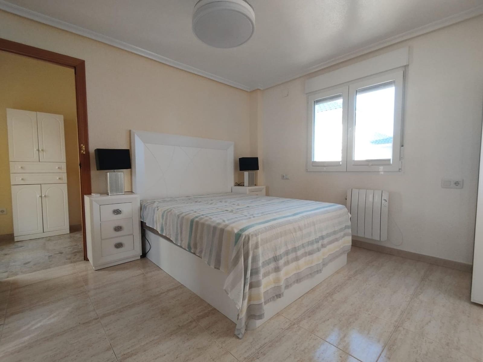 3 bedroom Semi-detached Villa for sale in Guardamar del Segura - € 370,000 (Ref: 9619152)