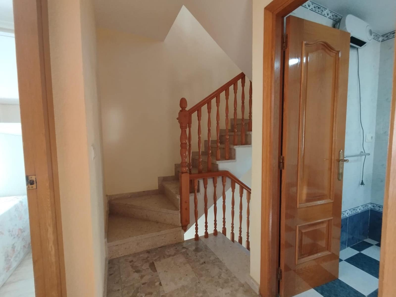 3 bedroom Semi-detached Villa for sale in Guardamar del Segura - € 370,000 (Ref: 9619152)