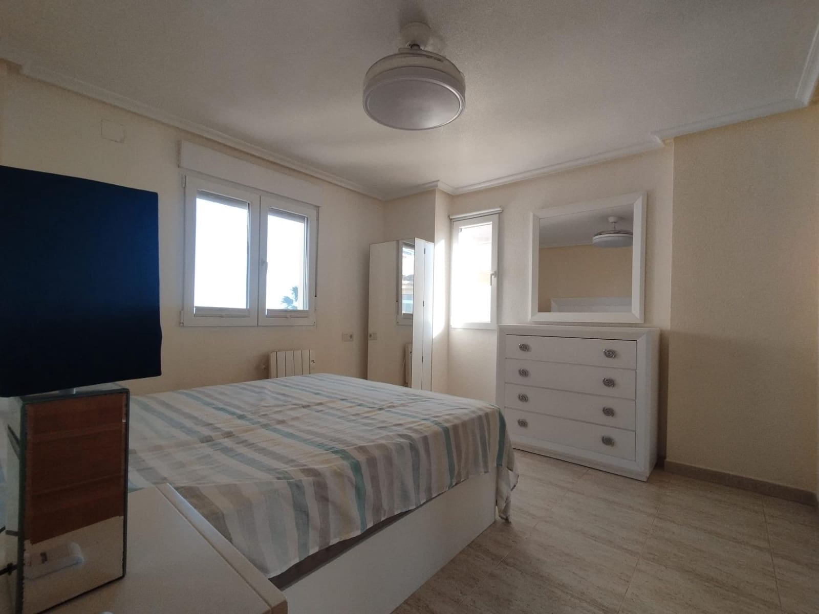 3 bedroom Semi-detached Villa for sale in Guardamar del Segura - € 370,000 (Ref: 9619152)