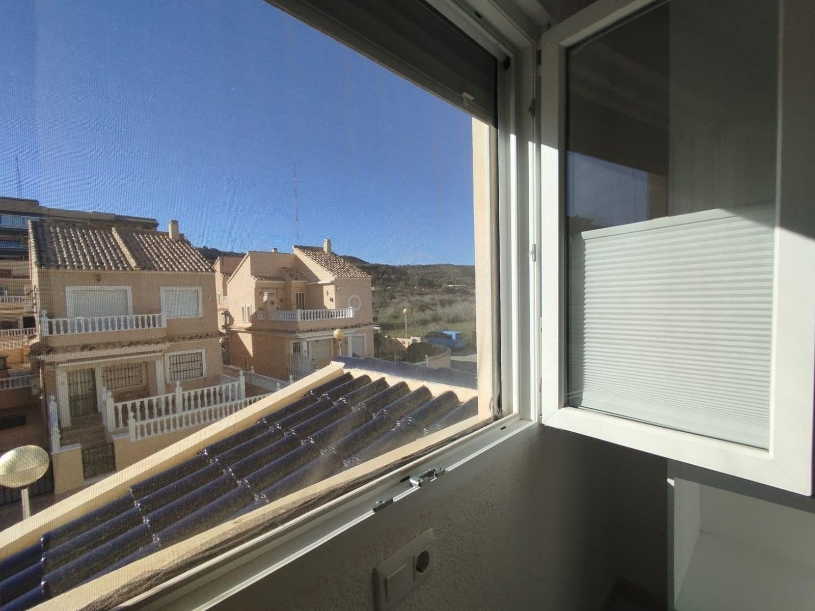 3 bedroom Semi-detached Villa for sale in Guardamar del Segura - € 370,000 (Ref: 9619152)