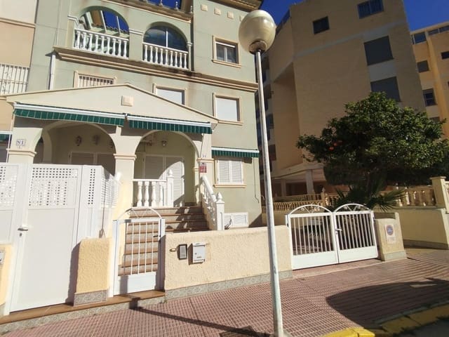 3 bedroom Semi-detached Villa for sale in Guardamar del Segura - € 370,000 (Ref: 9619152)