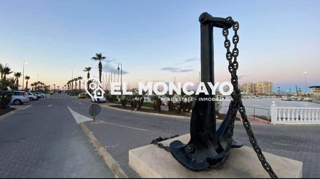 Ático de 4 habitaciones en Guardamar del Segura en venta - 229.000 € (Ref: 9625475)