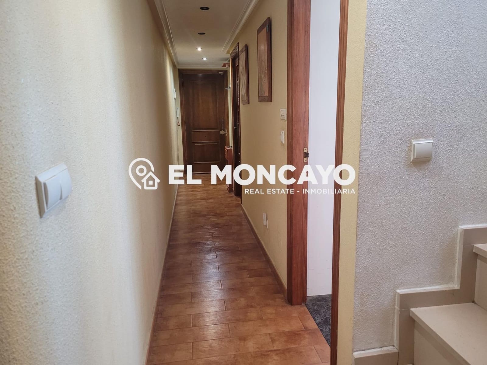 Ático de 4 habitaciones en Guardamar del Segura en venta - 229.000 € (Ref: 9625475)