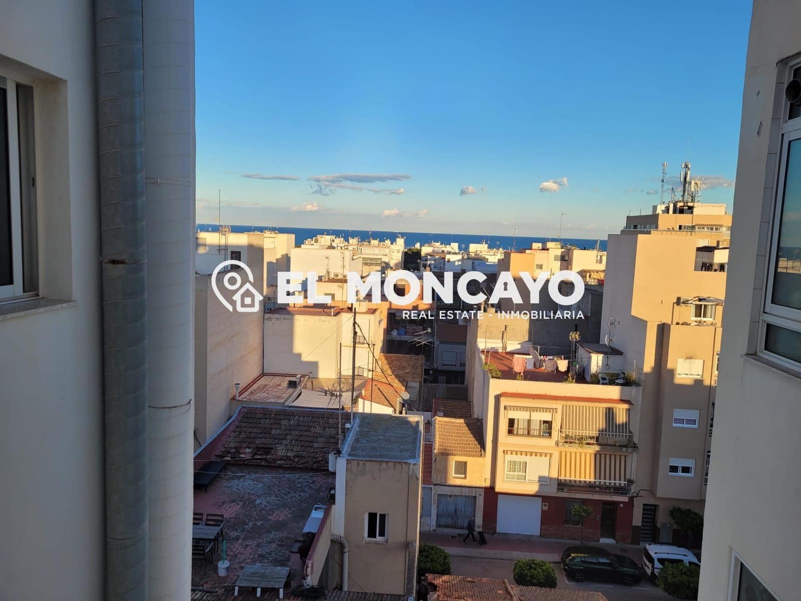 Ático de 4 habitaciones en Guardamar del Segura en venta - 229.000 € (Ref: 9625475)