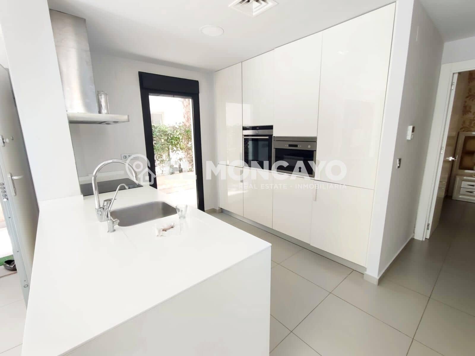 3 bedroom Villa for sale in Ciudad Quesada with pool - € 459,000 (Ref: 9625476)