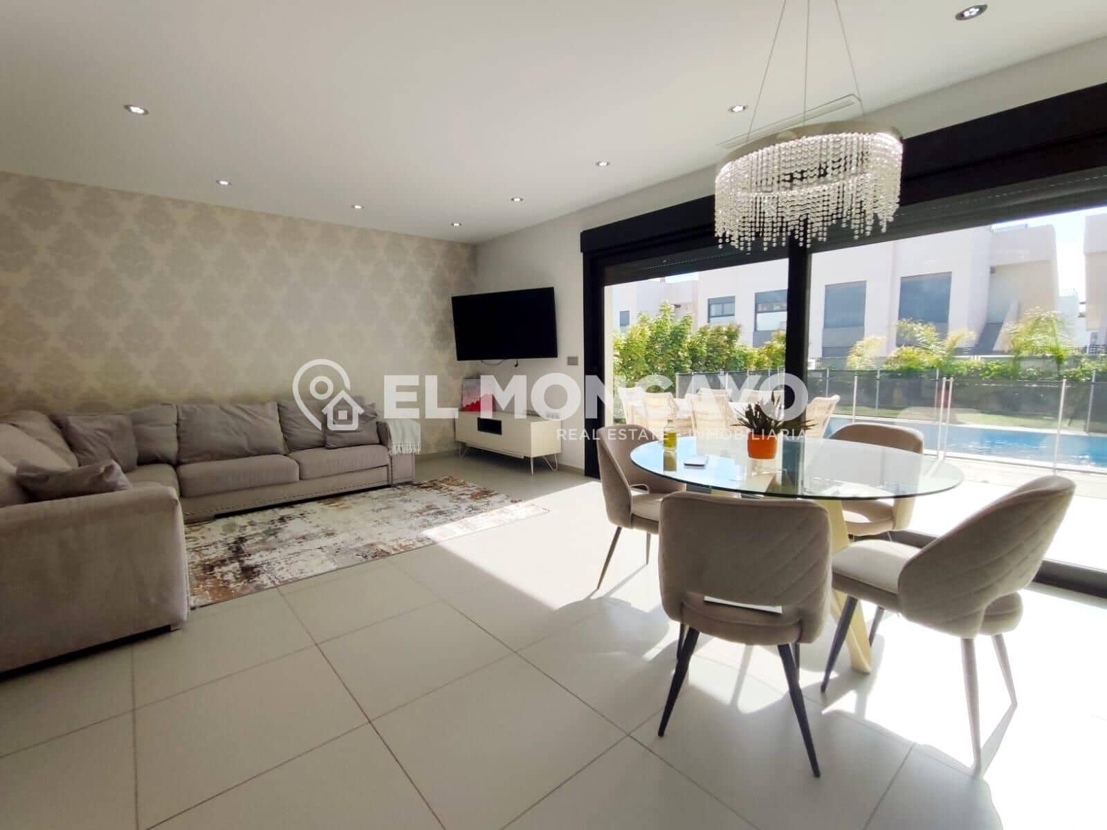 3 bedroom Villa for sale in Ciudad Quesada with pool - € 459,000 (Ref: 9625476)