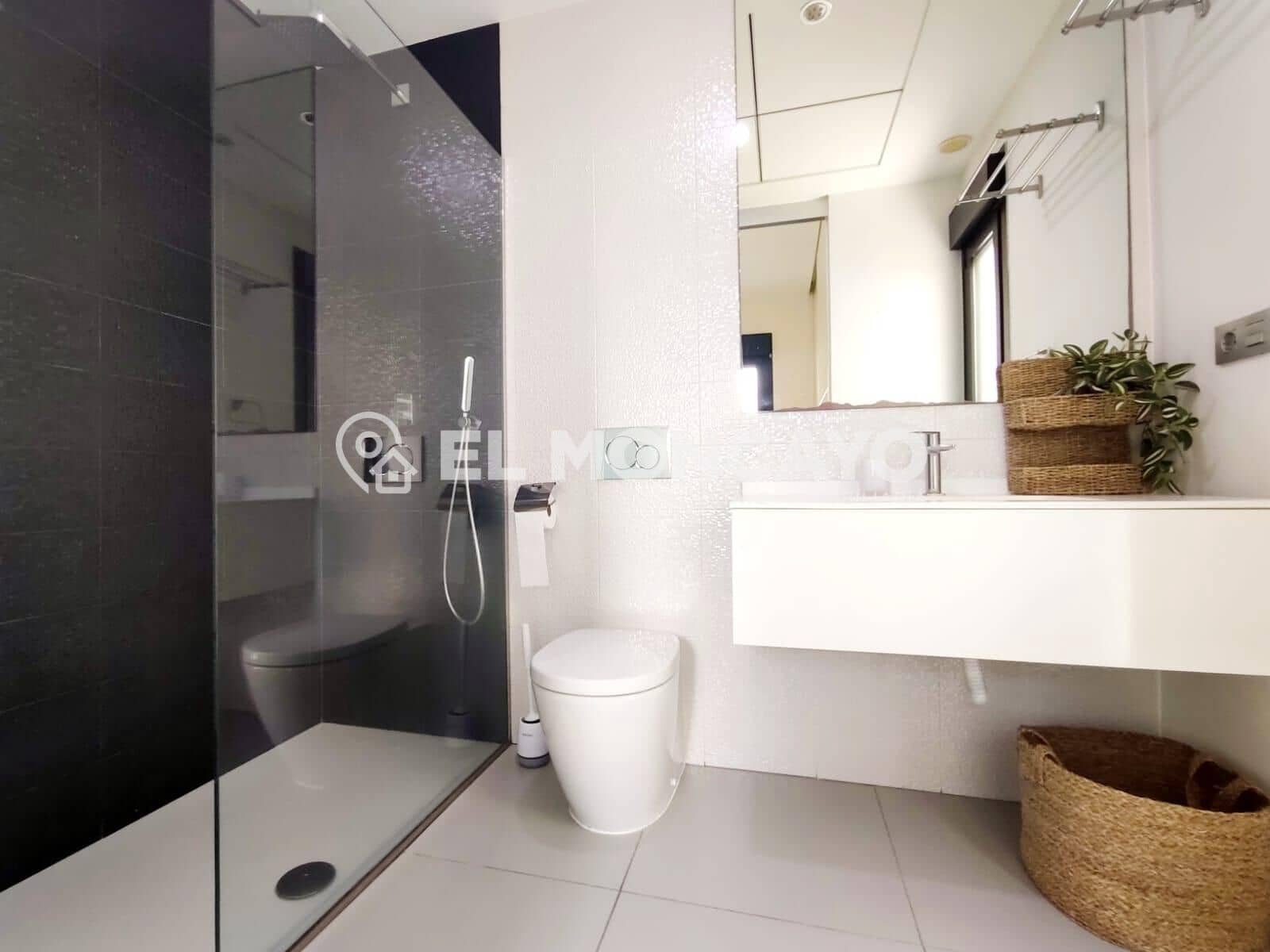 3 bedroom Villa for sale in Ciudad Quesada with pool - € 459,000 (Ref: 9625476)