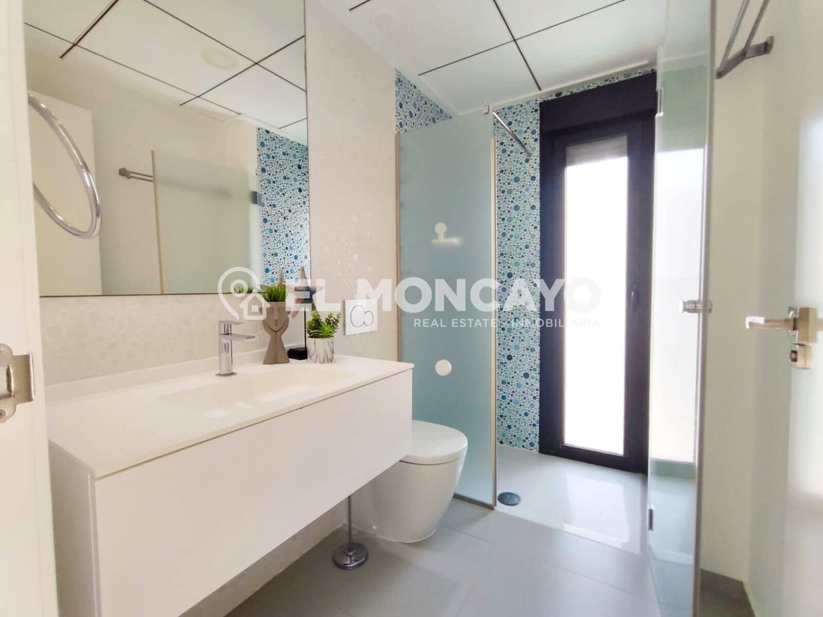 3 bedroom Villa for sale in Ciudad Quesada with pool - € 459,000 (Ref: 9625476)