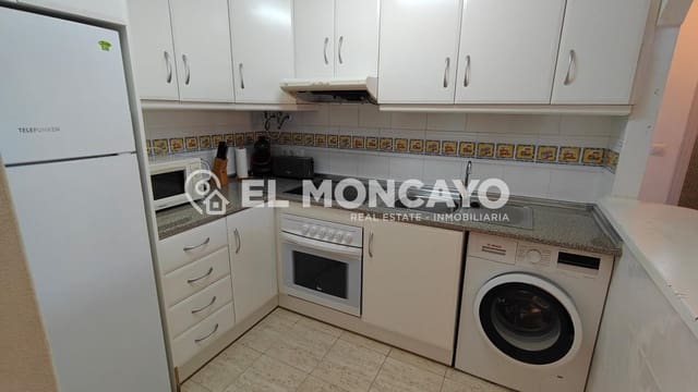 2 makuuhuone Huoneisto myytävänä paikassa Torrevieja mukana uima-altaan 
autotalli - 199 000 € (Ref: 9627428)