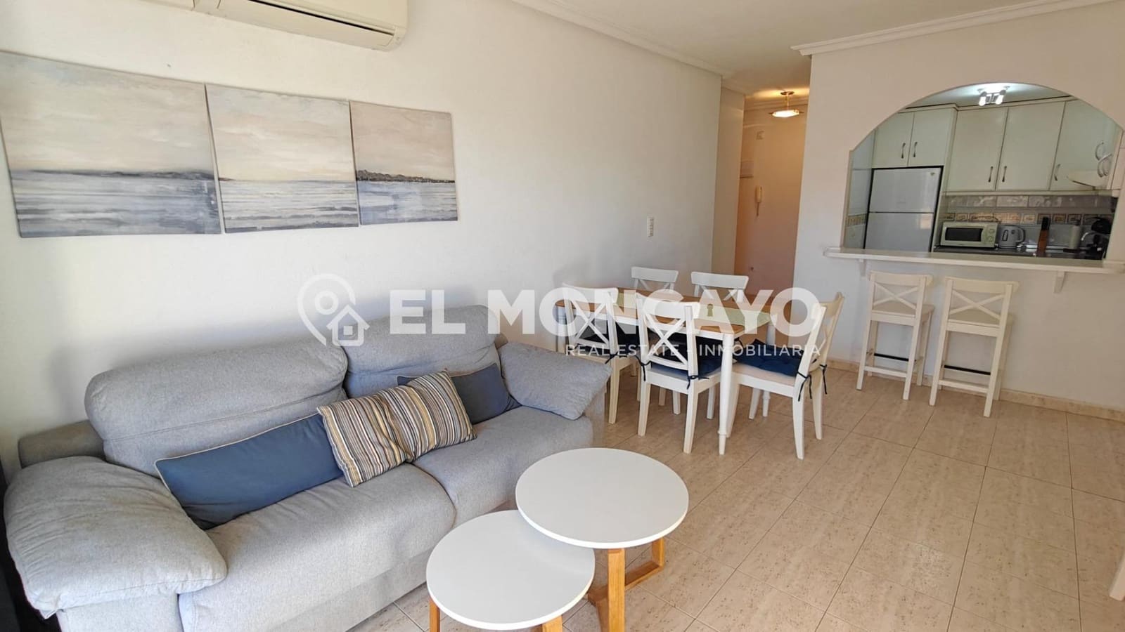 2 makuuhuone Huoneisto myytävänä paikassa Torrevieja mukana uima-altaan 
autotalli - 199 000 € (Ref: 9627428)