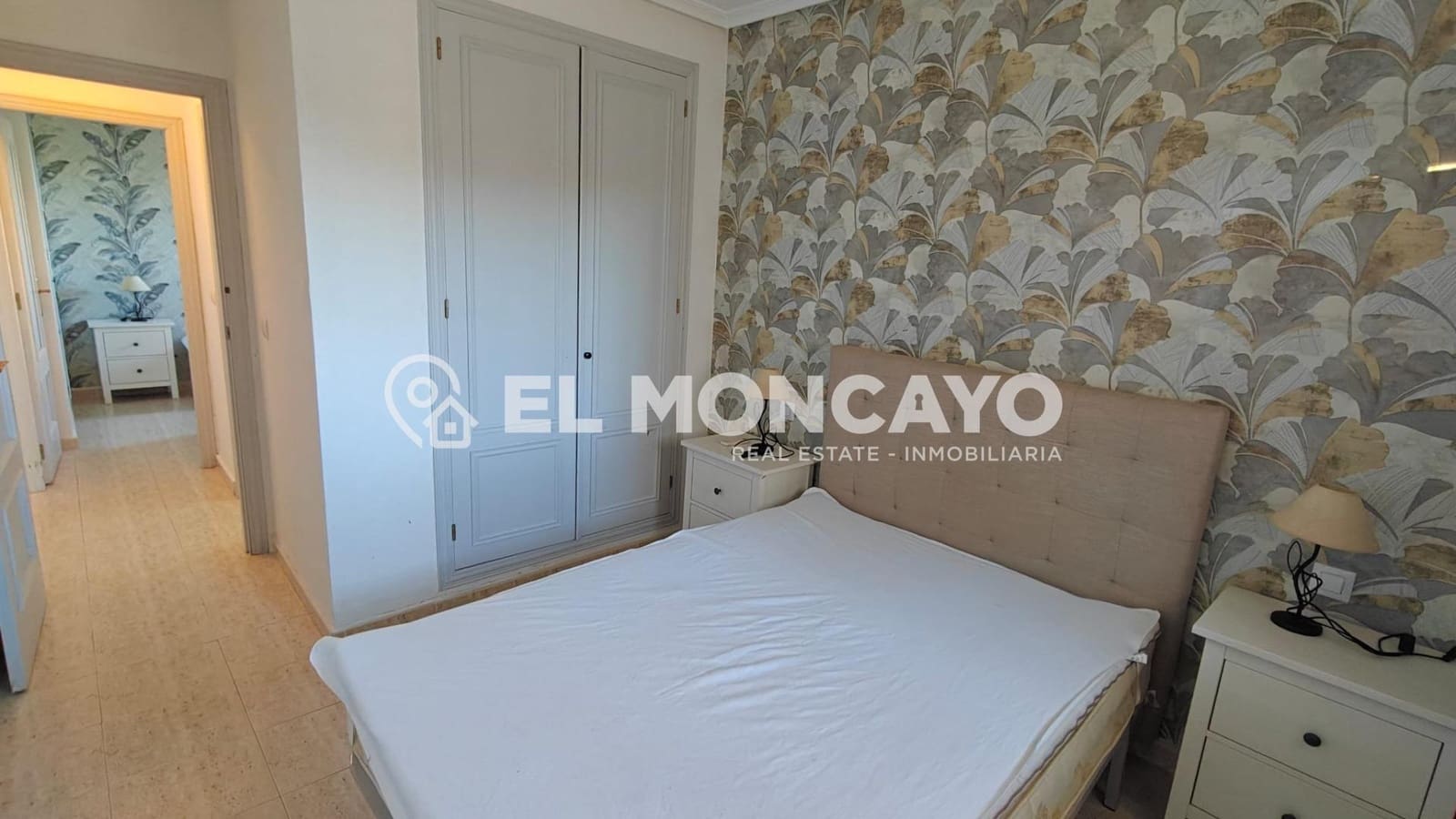 2 makuuhuone Huoneisto myytävänä paikassa Torrevieja mukana uima-altaan 
autotalli - 199 000 € (Ref: 9627428)