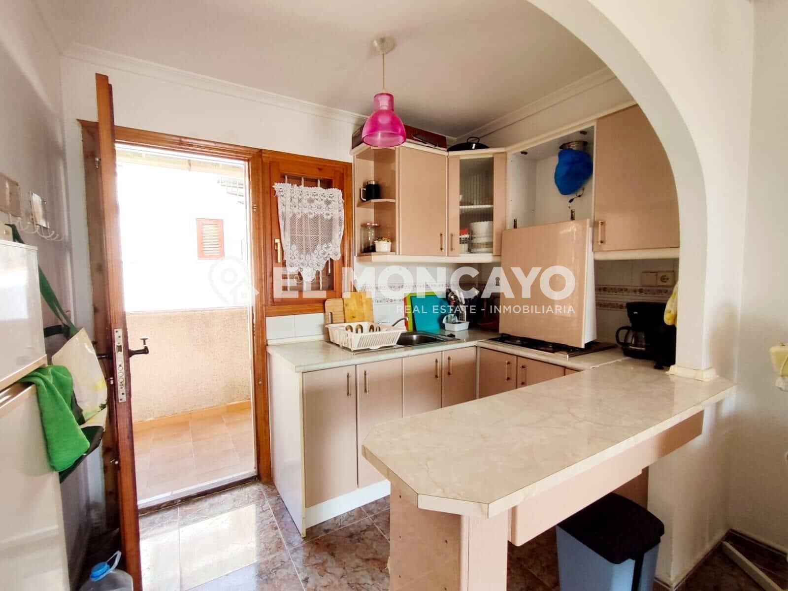 2 soverom Bungalow til salgs i Guardamar del Segura med svømmebasseng - € 135 900 (Ref: 9644938)