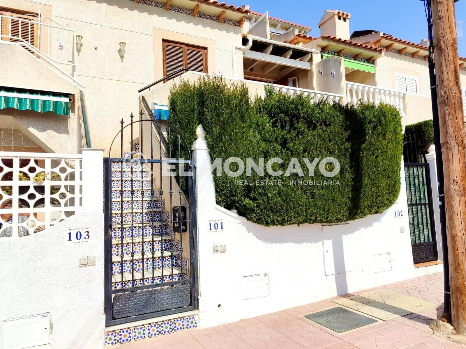 2 soverom Bungalow til salgs i Guardamar del Segura med svømmebasseng - € 135 900 (Ref: 9644938)