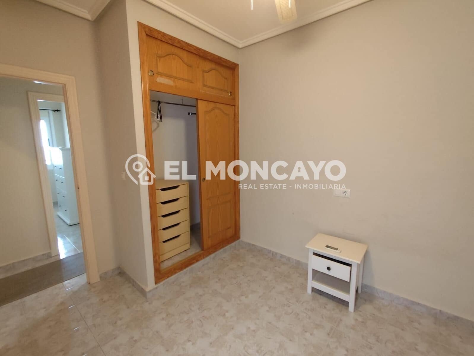 2 sovrum Bungalow till salu i Guardamar del Segura med pool - 129 990 € (Ref: 9648043)