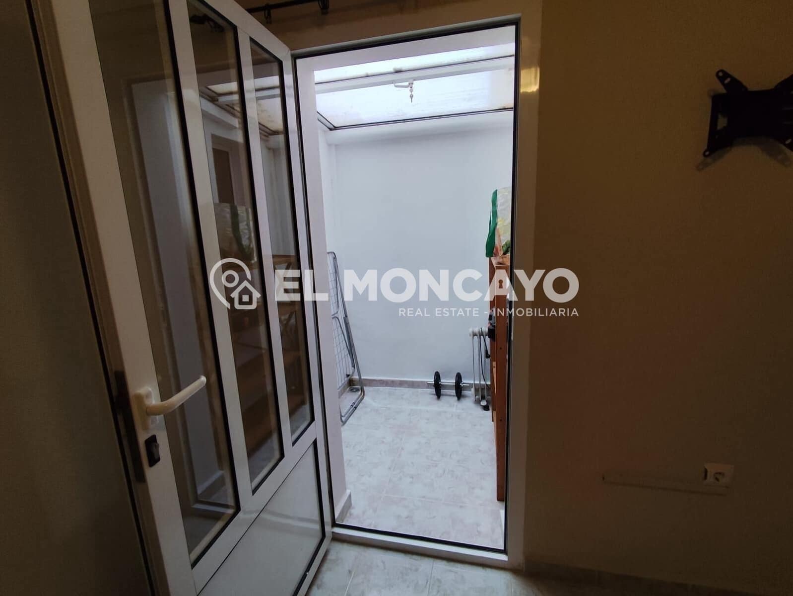 2 sovrum Bungalow till salu i Guardamar del Segura med pool - 129 990 € (Ref: 9648043)