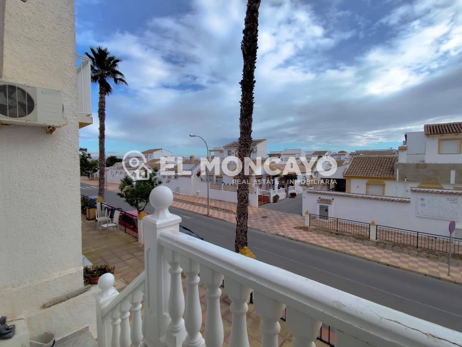 2 sovrum Bungalow till salu i Guardamar del Segura med pool - 129 990 € (Ref: 9648043)