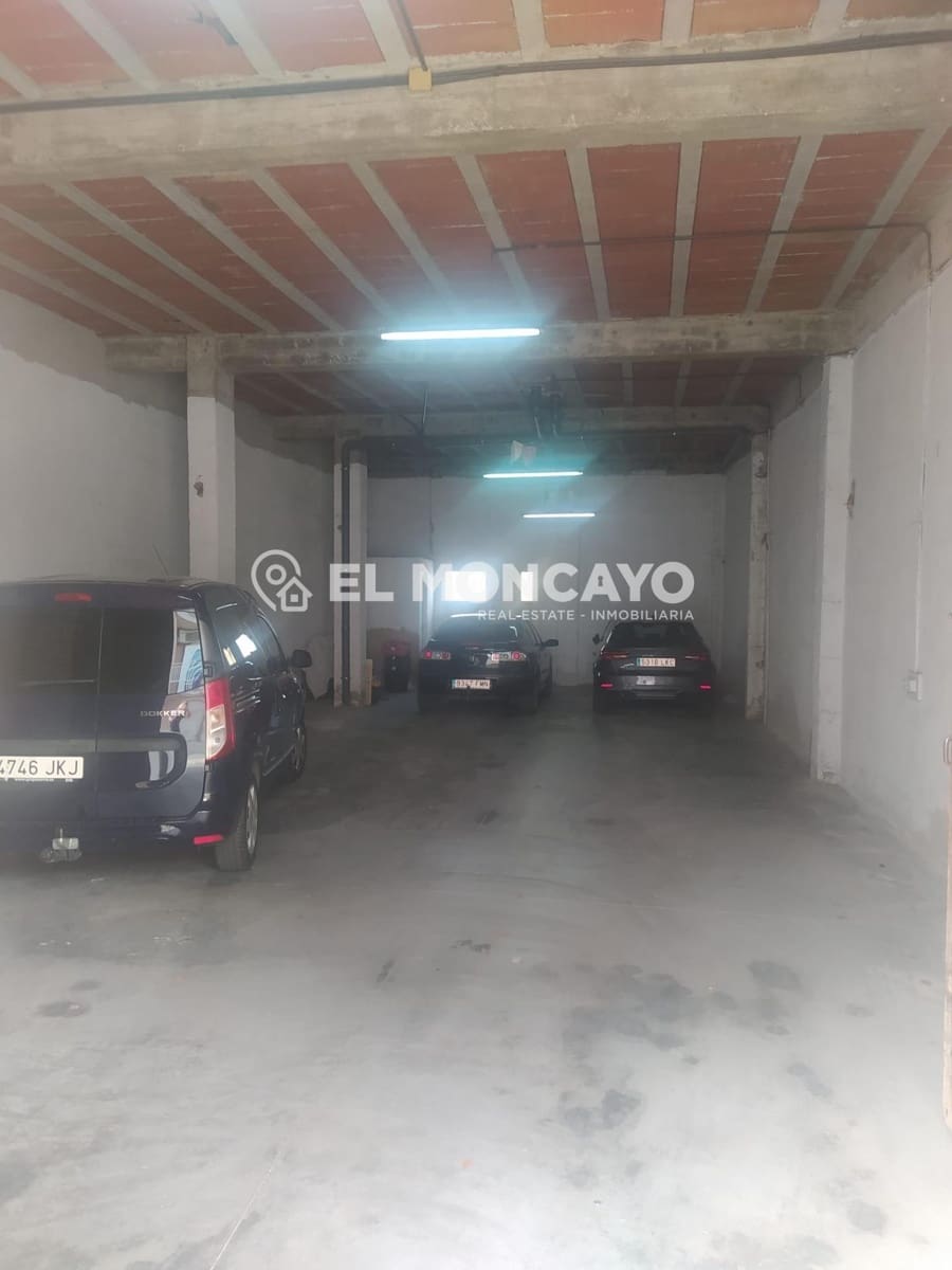4 quarto Moradia em Banda para venda em Bigastro com garagem - 145 000 € (Ref: 9648046)